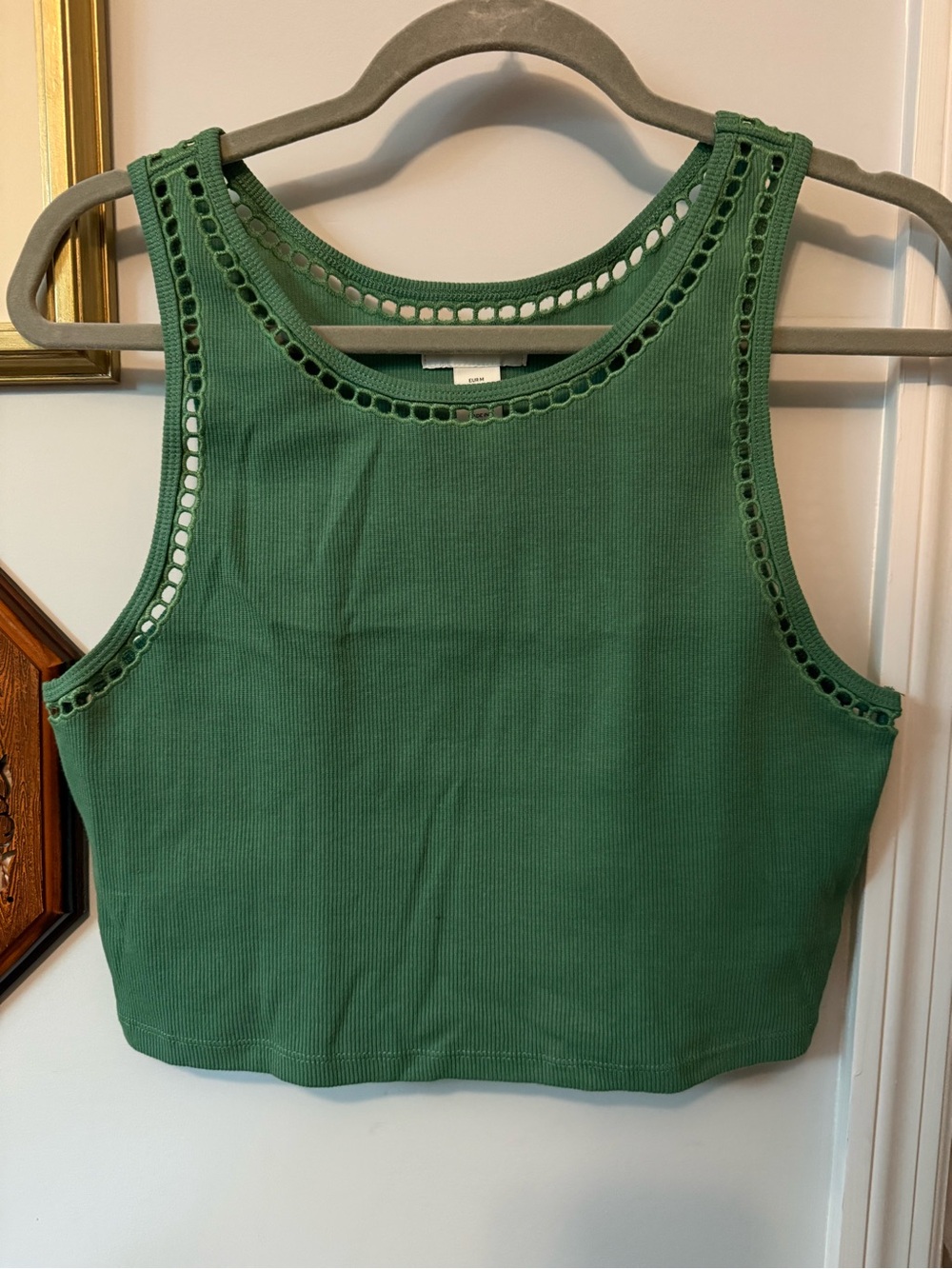 H&M Women's Green Ribbed Sleeveless Cropped Tank